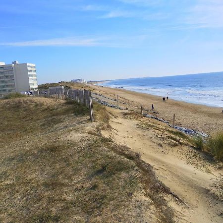 Appart Bord De Mer, 6 Places, Plage A 250 M, Dune, Parking Gratuit, Rez De Chaussee Sureleve 圣伊莱尔·德列 外观 照片