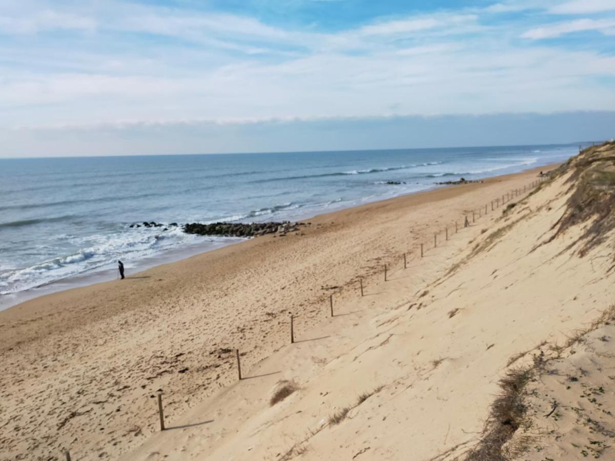 Appart Bord De Mer, 6 Places, Plage A 250 M, Dune, Parking Gratuit, Rez De Chaussee Sureleve 圣伊莱尔·德列 外观 照片